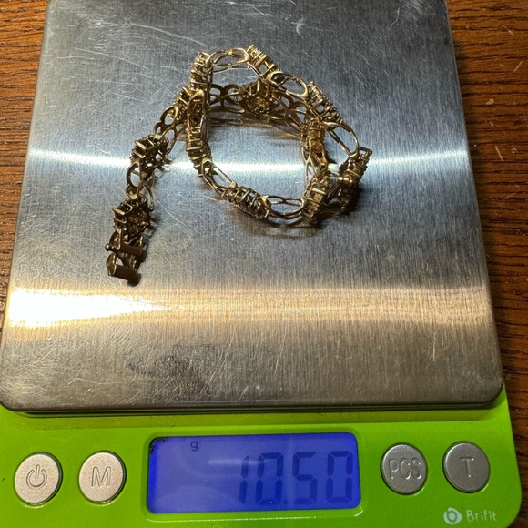 14KT Yellow Gold Diamond in Diamond Shape Panel Link Tennis Bracelet - Picture 12 of 15